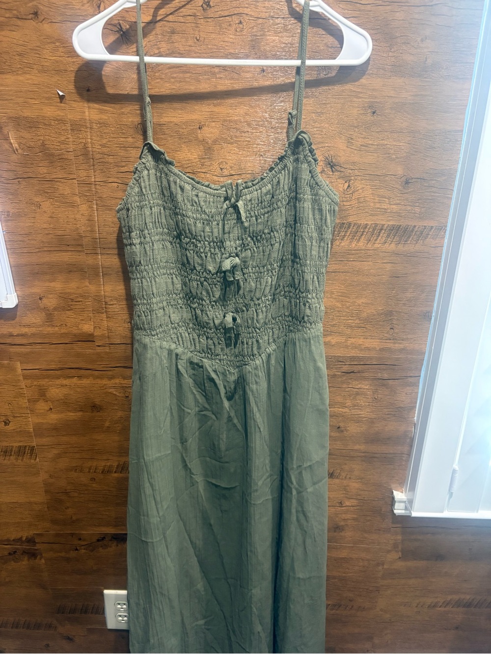 American Eagle Bella Bow Midi Dress - Picture 2 of 9